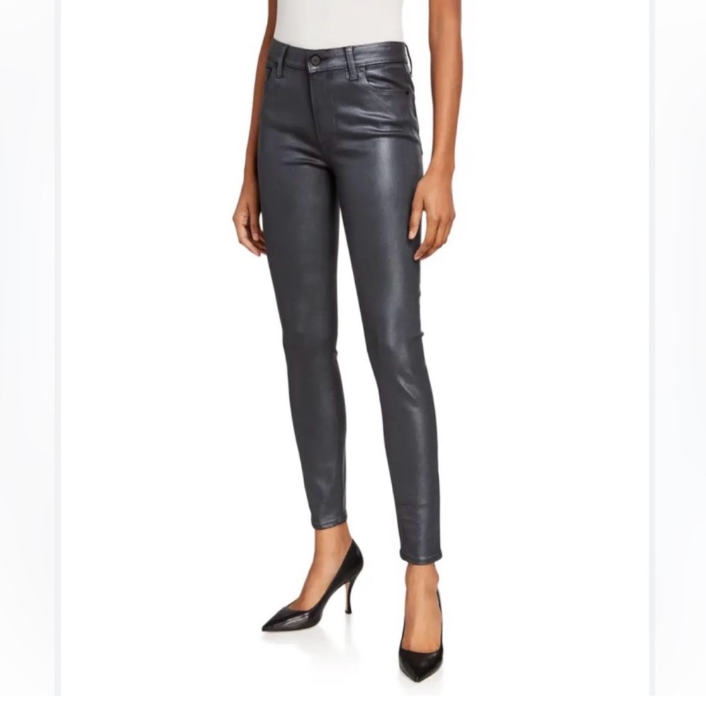 Paige NWOT Hoxton Ultra Skinny Pearlized Stone Jean